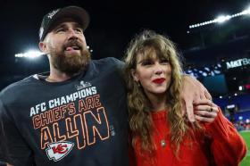 Taylor Swift soạn hợp đồng chia tay với Travis Kelce?