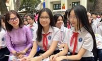  Hà Nội: Tạm đình chỉ học sinh đánh bạn trong lớp và người quay clip 第4张