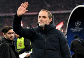 HLV Thomas Tuchel gặp sự cố hy hữu ngay trước chiến thắng của Bayern Munich