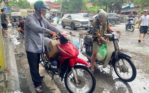 Nước sông Bùi lên cao, người dân Hà Nội hối hả chạy lũ  第19张