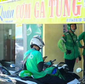 Quán cơm gà tại Nha Trang thu hút khách địa phương và du quốc tế  第5张