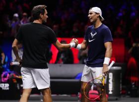 Federer, Djokovic chúc mừng sự nghiệp của Nadal  第1张