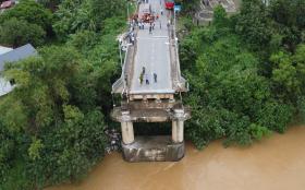 Thủ tướng: Nhiều người mất tích do mưa lũ vẫn chưa được tìm thấy, một bộ phận nhân dân sang chấn tinh thần rất nặng  第2张