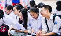  ‘Chạy đua’ học thêm tiếng Anh, đến trẻ tiểu học cũng luyện thi IELTS 